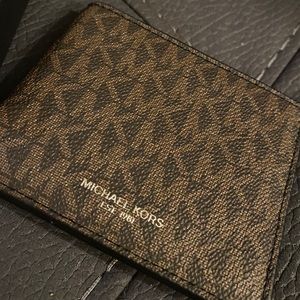 Michael Kors wallet
